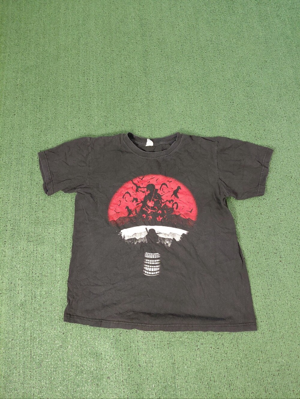 Naruto Uchiha Clan Itachi Silhoutte Moon Crows Mashup Anime Cartoon Black T Shir
